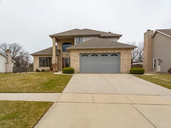 902 Somerset Dr, Carol Stream, IL 60188