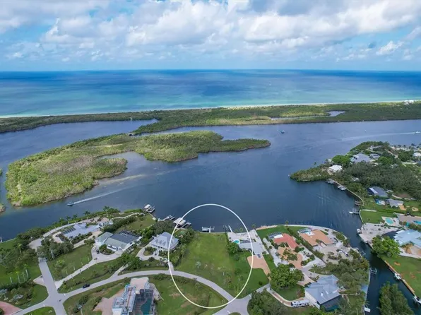 70 Buccaneer Bnd #4, Placida, FL 33946