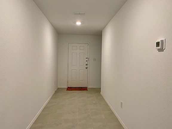 2nd image of 3232 Peyton Lila Rd