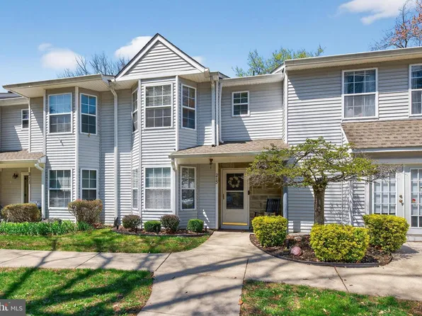 213 Balin Ct, Mantua, NJ 08051