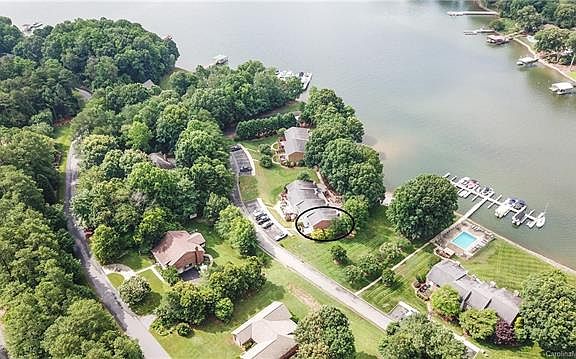 2nd image of 8040 Westcape Dr