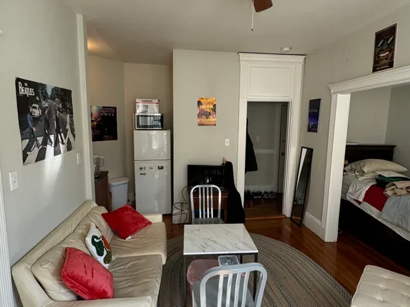 38 Hemenway St, Boston, MA