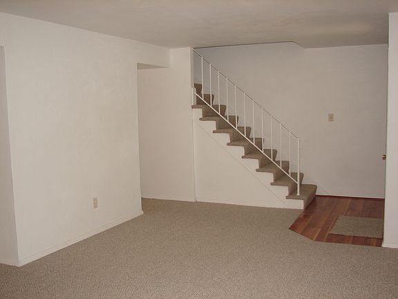 4th image of 4524 Saint John Ct