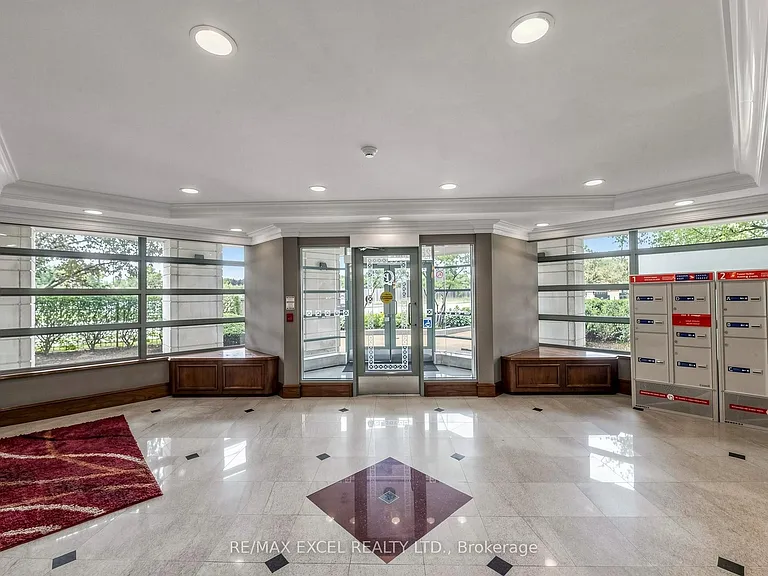 28 Pemberton Ave #706 — Photo 4