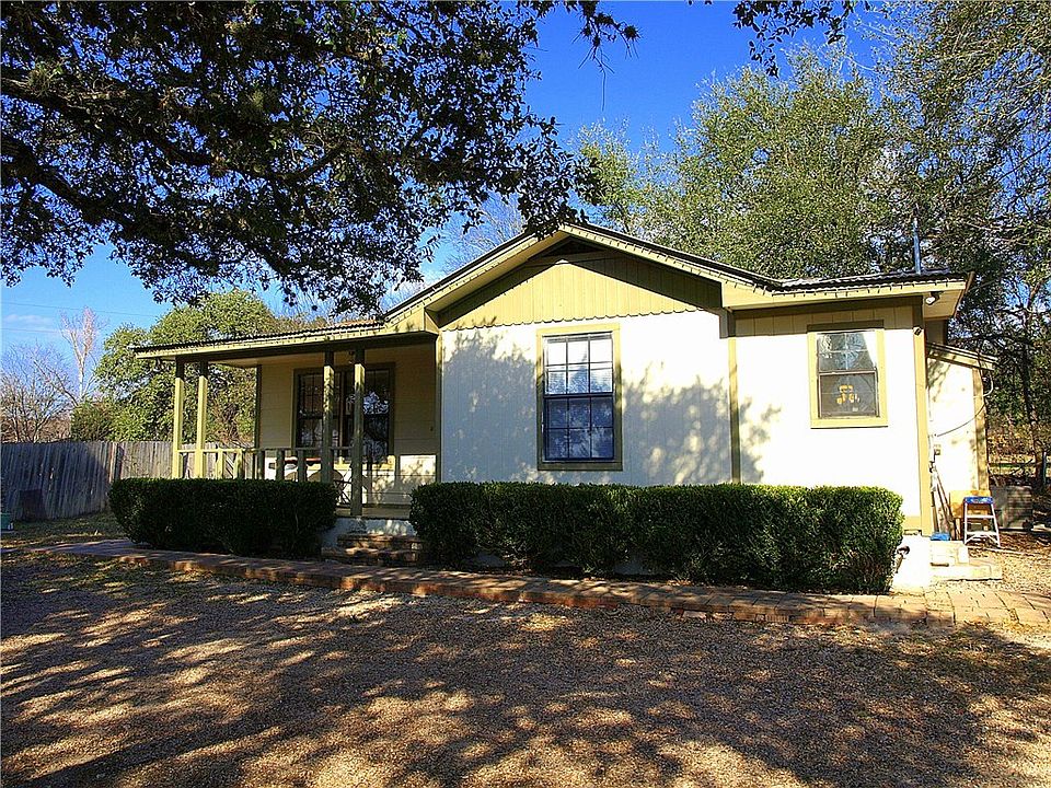 1st image of 203 Melinda Ln