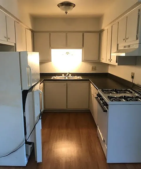 Forest Green Apartments — Photo 35