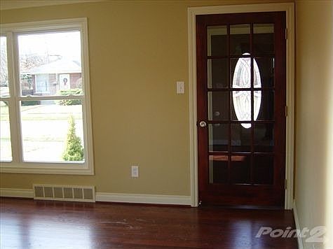 2nd image of 2985 Anna Ct
