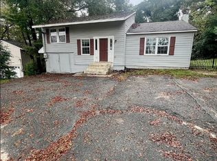 1099 Tucker Rd, Perry, GA 31069