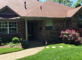 9423 Springmont Pl, Louisville, KY 40241