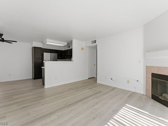 3rd image of 3111 Key Largo Dr Unit 204