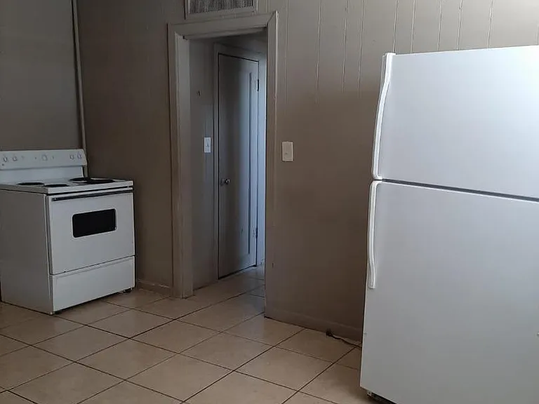 Unit Photo