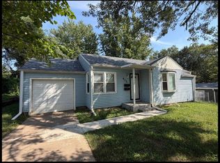 411 9th St, Warrensburg, MO 64093