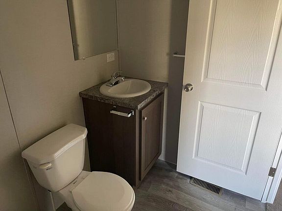 4th image of 3511 S Violet Ln