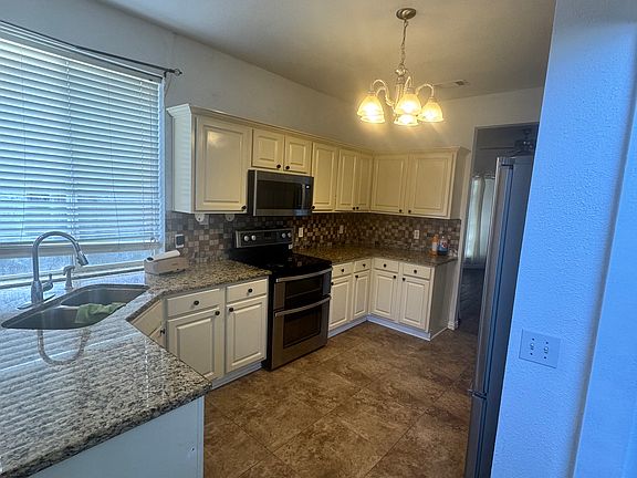4th image of 115 Pinion Dr