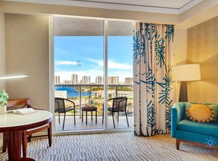 18001 Collins Ave #ID1227299P, North Miami Beach, FL 33160
