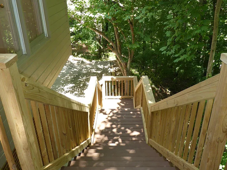 1040 Cole Cir — Photo 35