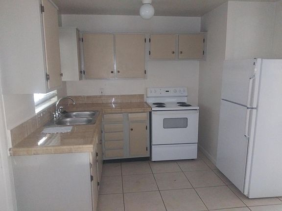 2nd image of 4050 Arkansas Ave NE