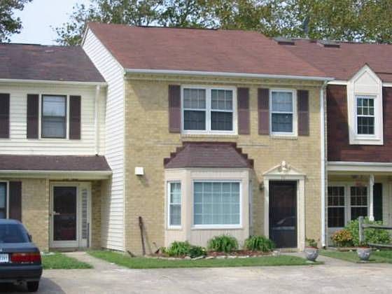 1st image of 941 Monarch Dr