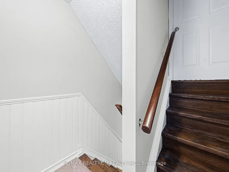 162 Walton Dr #BASEMENT — Photo 4