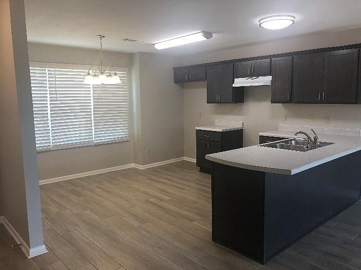 2nd image of 3511 Nelms St