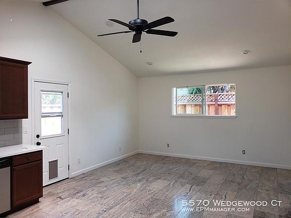 4th image of 5570 Wedgewood Ct