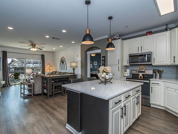 4th image of 1085 Shop Rd Unit 342