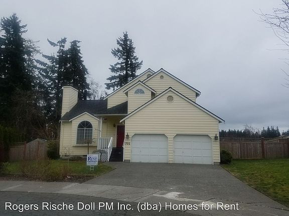 2nd image of 701 SW Barrington Dr