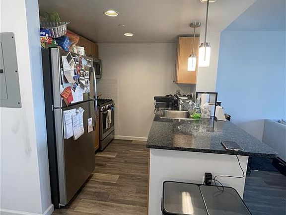 4th image of 229 Chrystie St APT 517