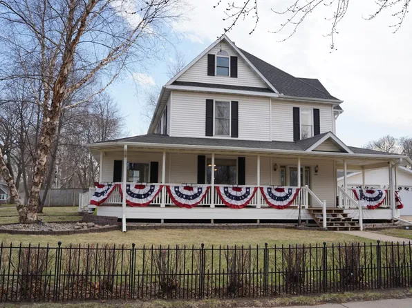 506 W Main St, Pipestone, MN 56164