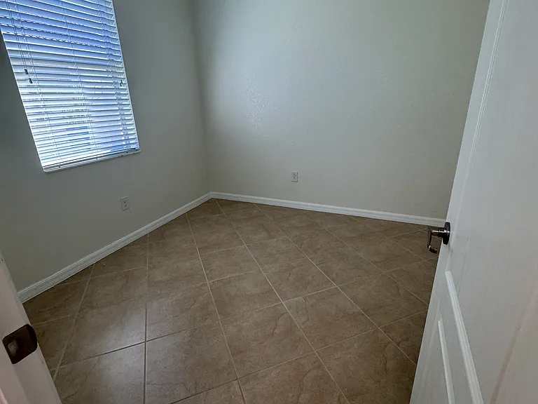 Guest Bedroom 3