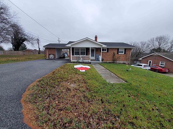 3rd image of 1260 Elm St