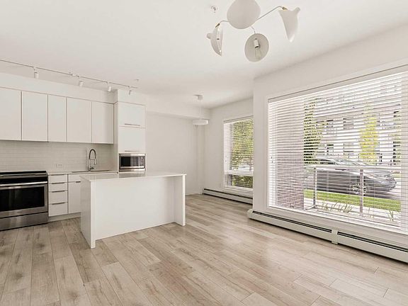 3rd image of 3125 39th St NW Unit 110