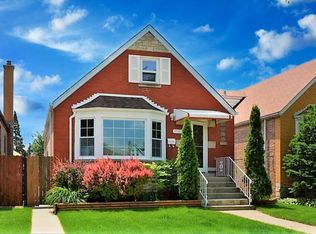 6245 W Roscoe St, Chicago, IL 60634