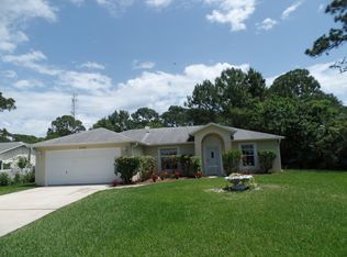 2743 Banyan Dr, Edgewater, FL 32141