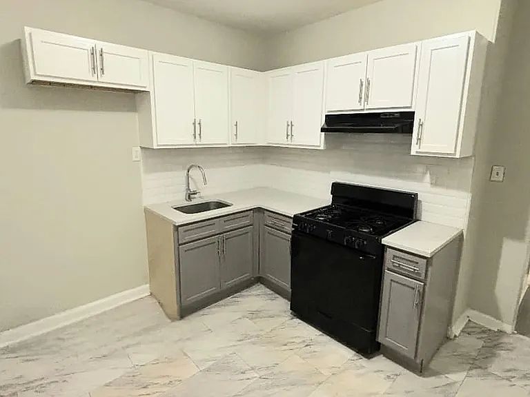 1st image of 413 Summer Ave #1E