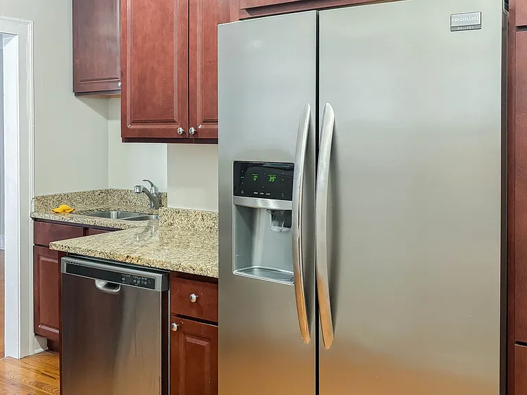 5073 N Wolcott Ave — Photo 41