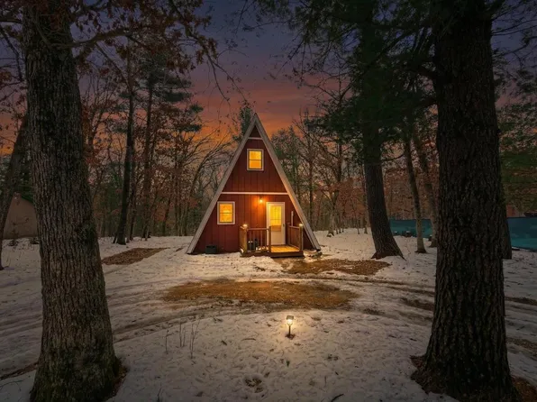 1894A West 16th Avenue, Friendship, WI 53934