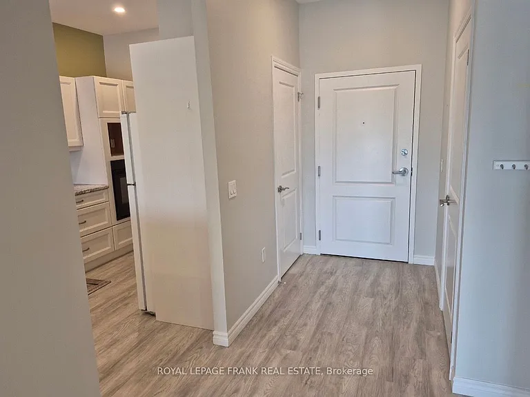 58 Glenelg St W #406 — Photo 3