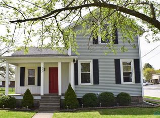 422 Fremont St, Elmore, OH 43416
