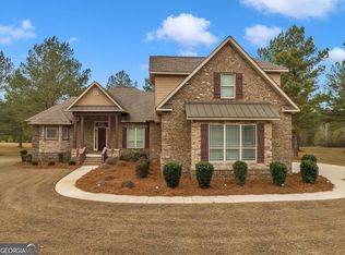 4060 Roundtop Cir, Perry, GA 31069