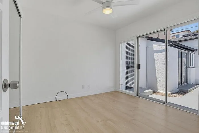 5738 Meade Ave — Photo 15