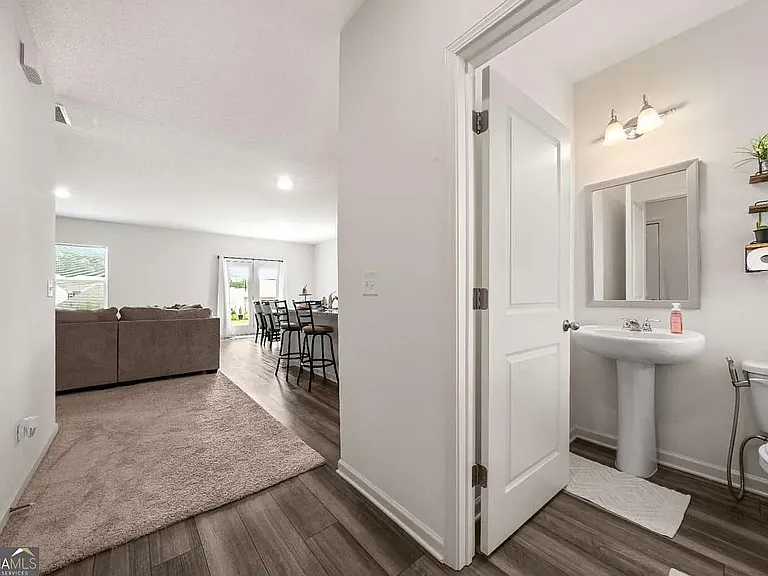 14 Borland Rd #1 — Photo 8