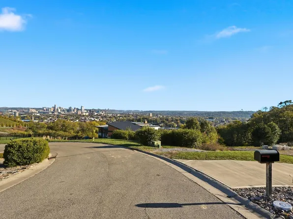 534 Scenic Dr, Park Hills, KY 41011