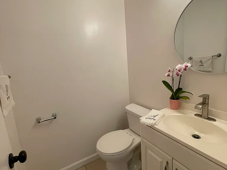 1672 Federal Ave #3 — Photo 5