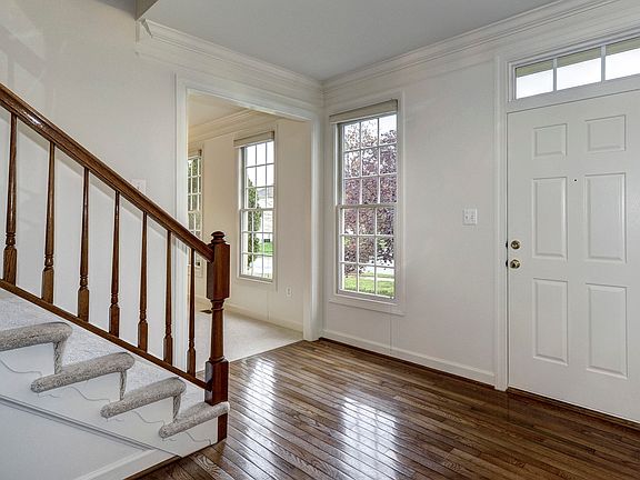 2nd image of 17718 Cricket Hill Dr