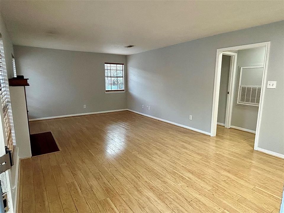 1st image of 2401 Sycamore Ave APT E5