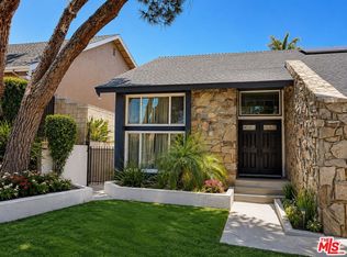 5456 Marjan Ave, Los Angeles, CA 90056