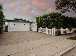 1598 Baker St, Costa Mesa, CA 92626