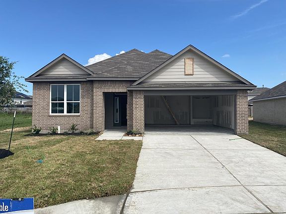 3rd image of 8009 Aquamarine Ct