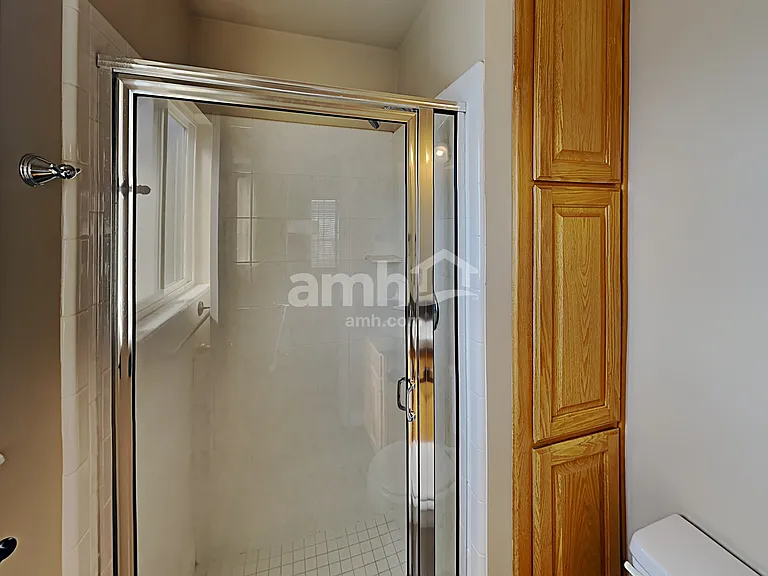 1673 W 1500 S — Photo 12